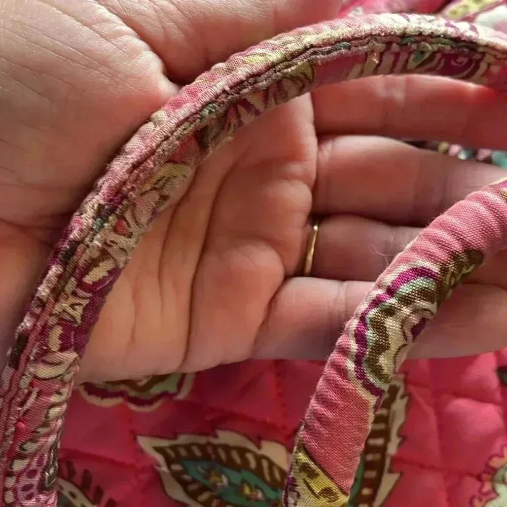 Vera Bradley-Pink Weekender - Picture 9 of 9